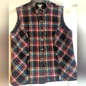 Christopher & Banks quilted vest. Size Large.